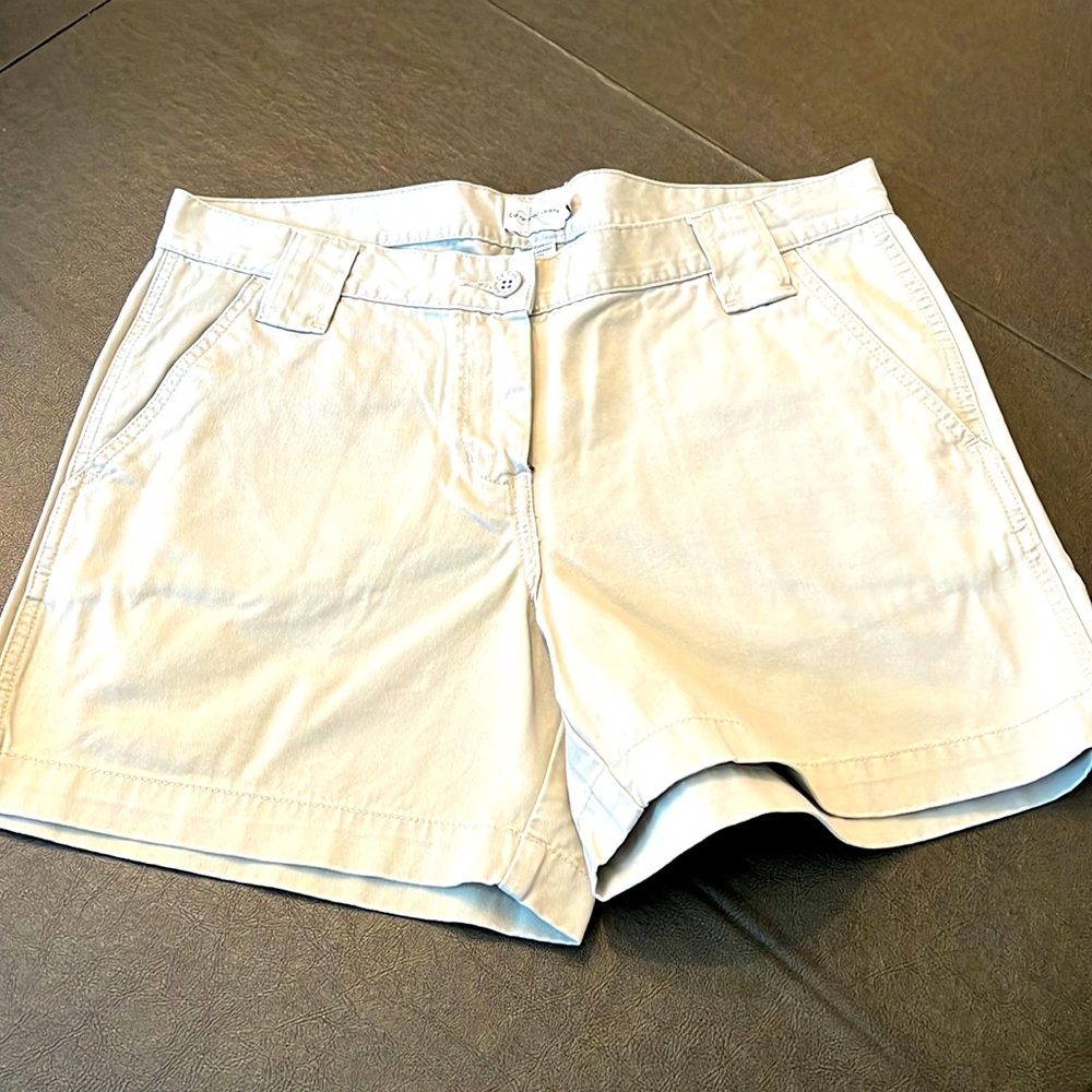 Calvin Klein shorts with cargo pockets